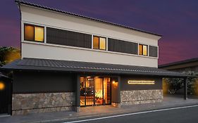 三川屋